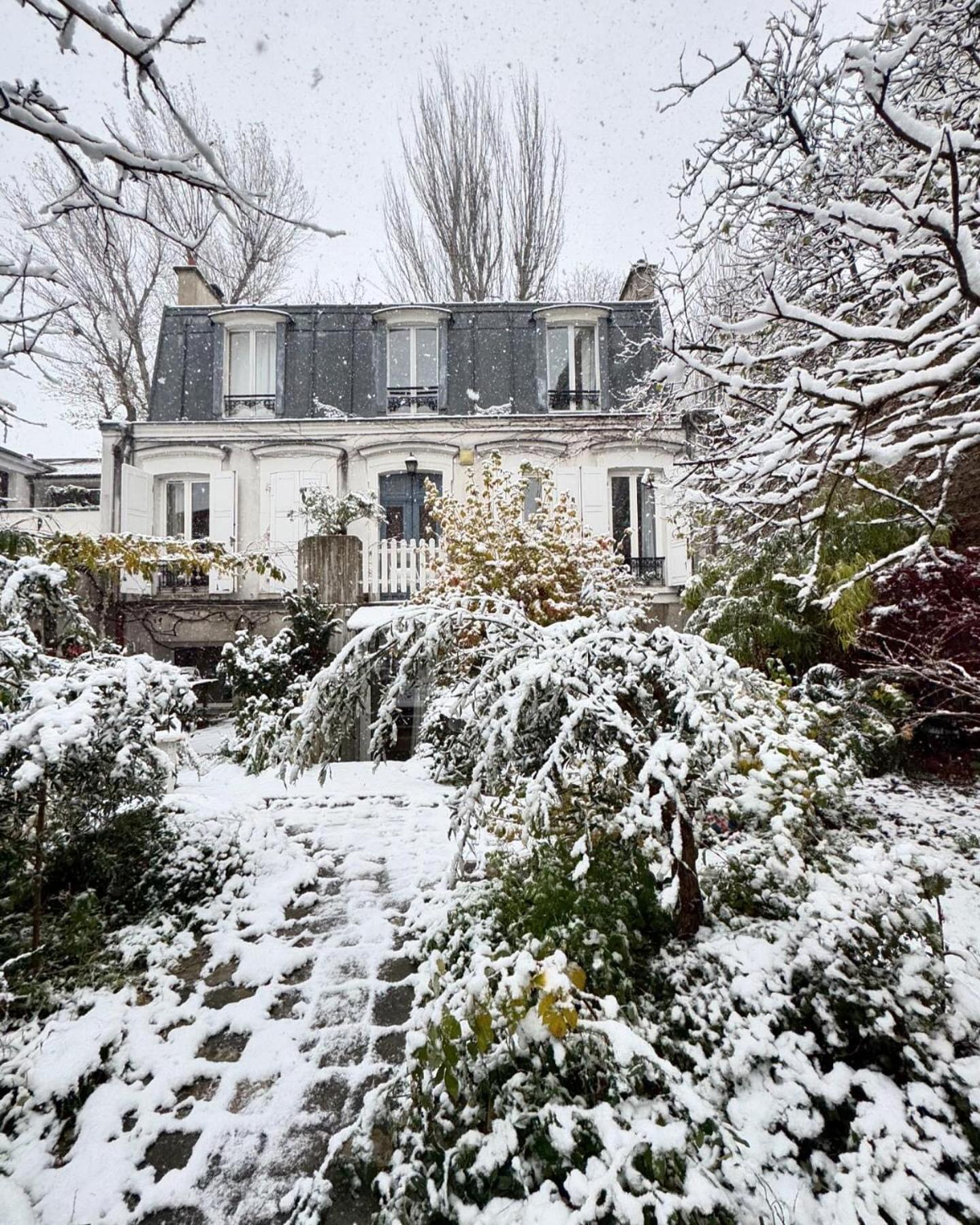 Le Grand Maulnes Bed & Breakfast ปารีส ภายนอก รูปภาพ
